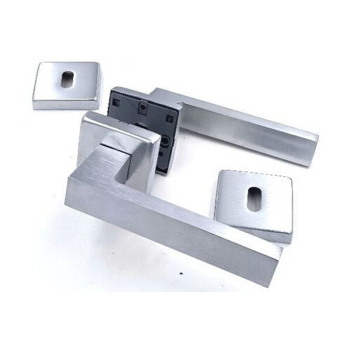 Maniglia Per Porte Quadrata Cromo Satinato Ghidini York-Z